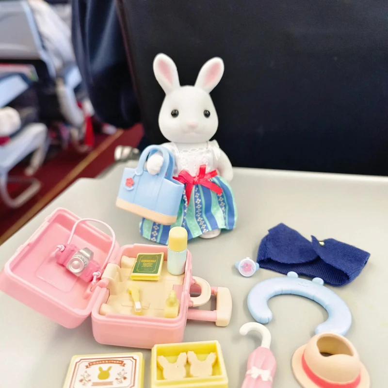 Sylvanian – porte-clés aveugle des familles, figurines d'action, jouet de cuisine Original pour fille, famille d'écureuil, lapin blanc, housse de bagage