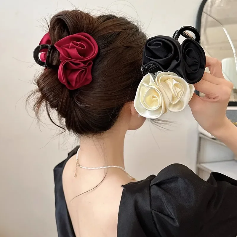 Retro Solid Color Fabric Rose Hair Clip for Women Elegant Shark Clip Fashion Girls Hair Claw Hair Accessories