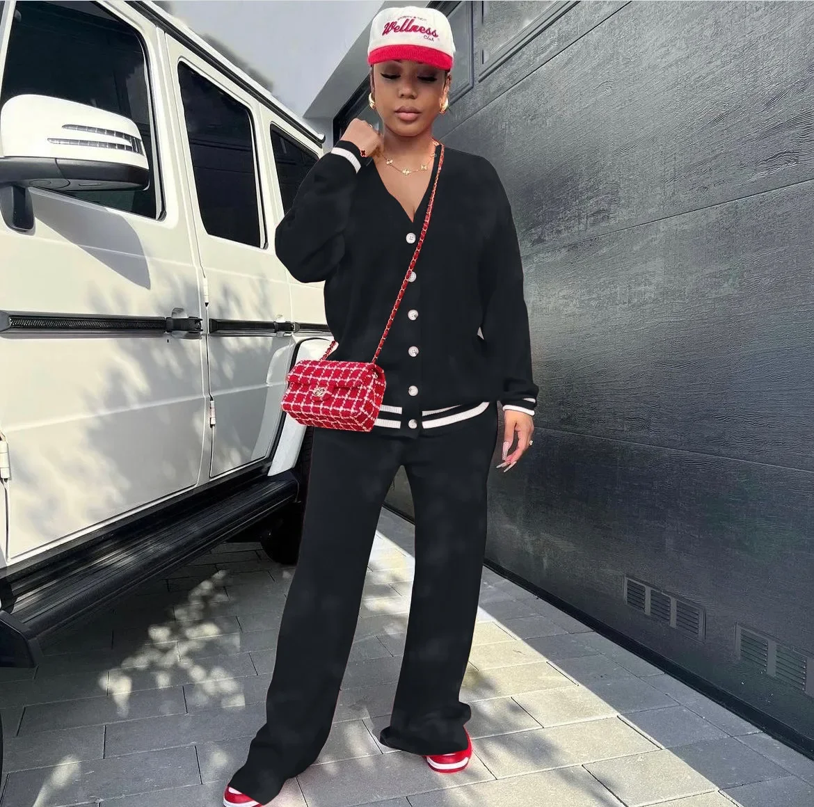 

2023 Autumn Winter Fashion Tracksuit Women Two Piece Set Casual Single Breasted Long-sleeved Knitted Cardigan and Trousers Set