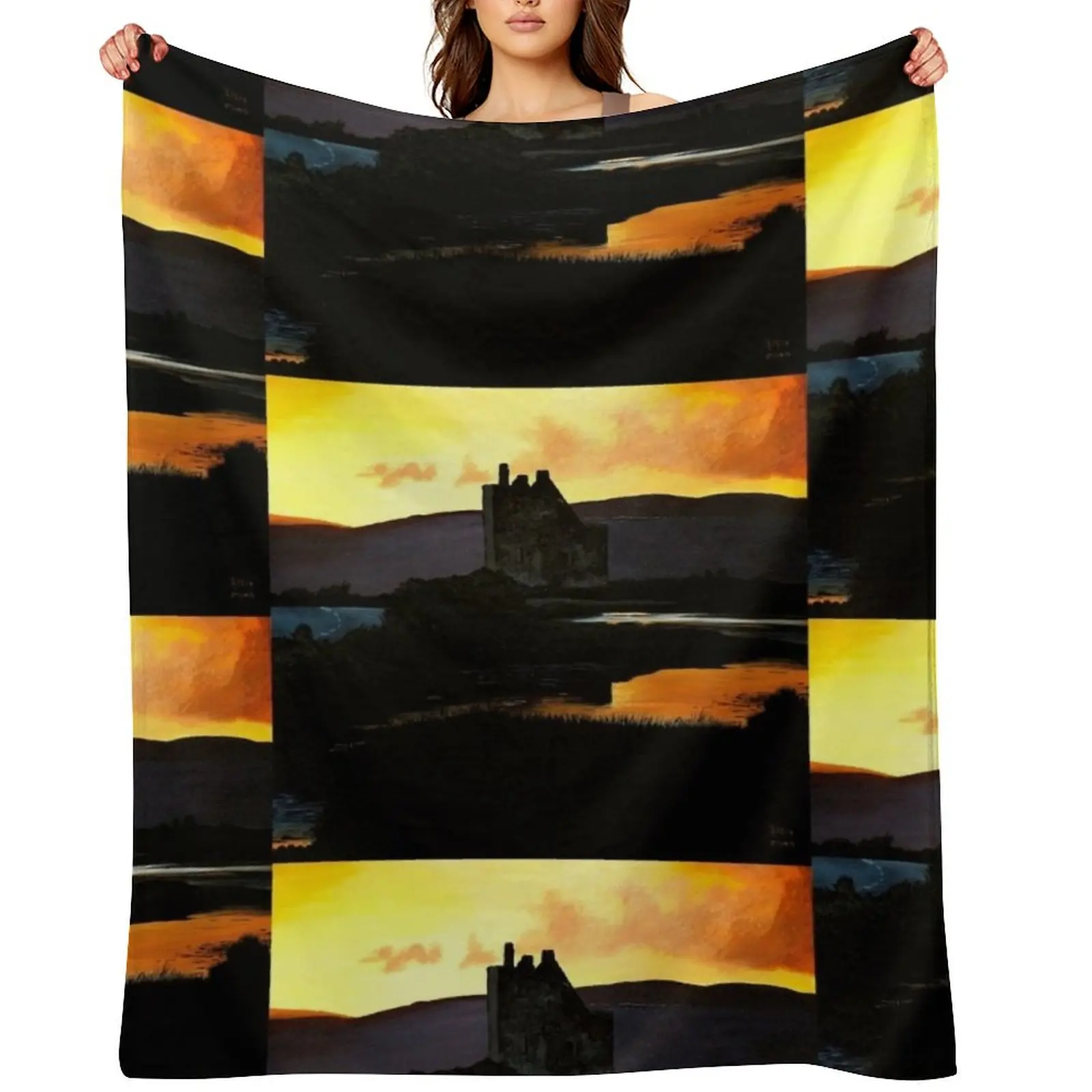 

Lochranza Castle at Dusk Throw Blanket Soft Plaid christmas decoration for babies Large Blankets