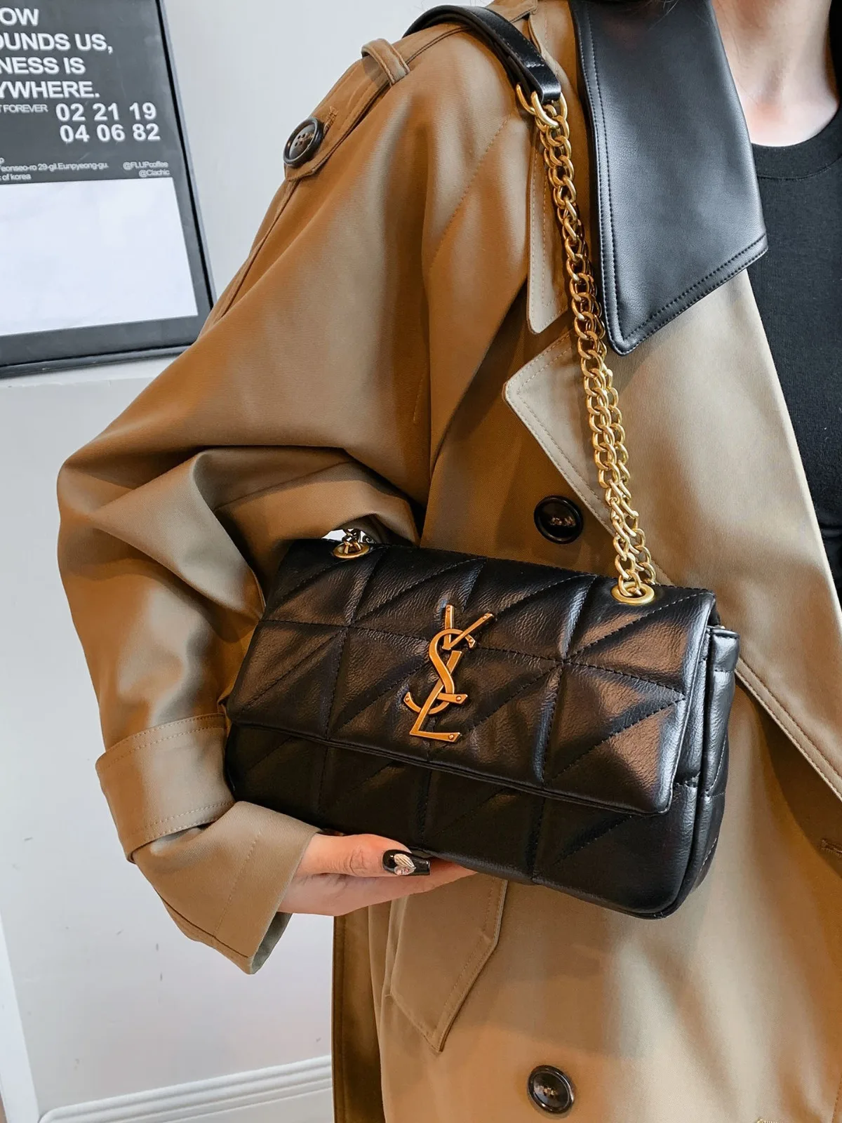 Nuevo bolso con cadena de rejilla de diamantes Xiaoxiangfeng, elegante y versátil, bolso cuadrado pequeño con voladura diagonal de gran capacidad