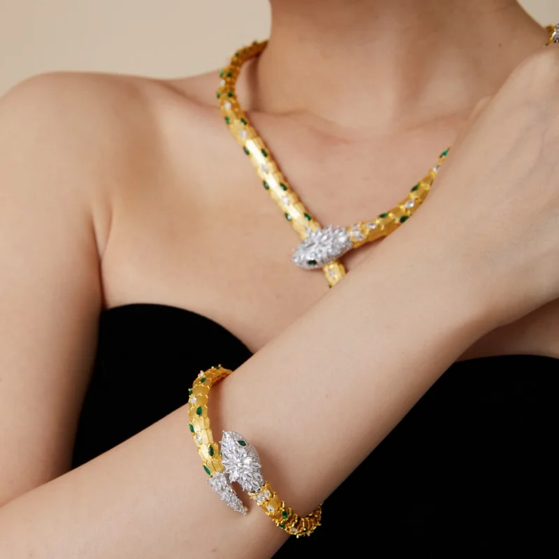 Designer Collection Necklace Bracelet Earrings Ring Inlay Red Green Cubic Zircon Yellow Gold Color Snake Snakelike Jewelry Sets
