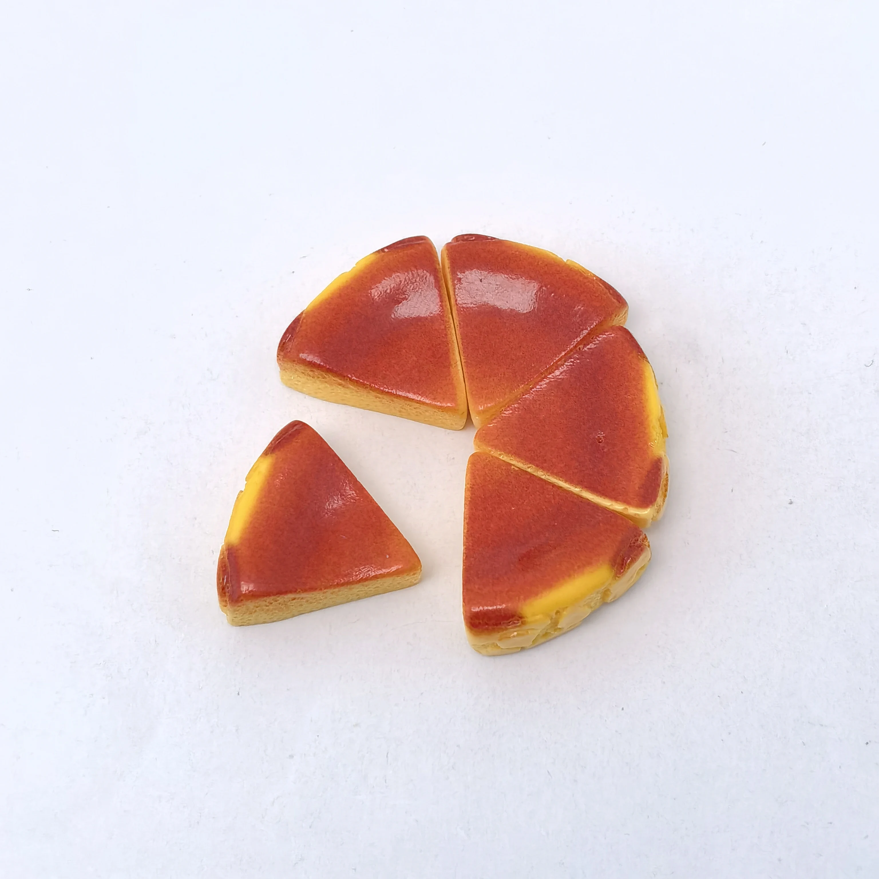 Dollhouse Miniature Cheese Cake Pretend Food Mini Cake for DIY Dolls Toys Accessories