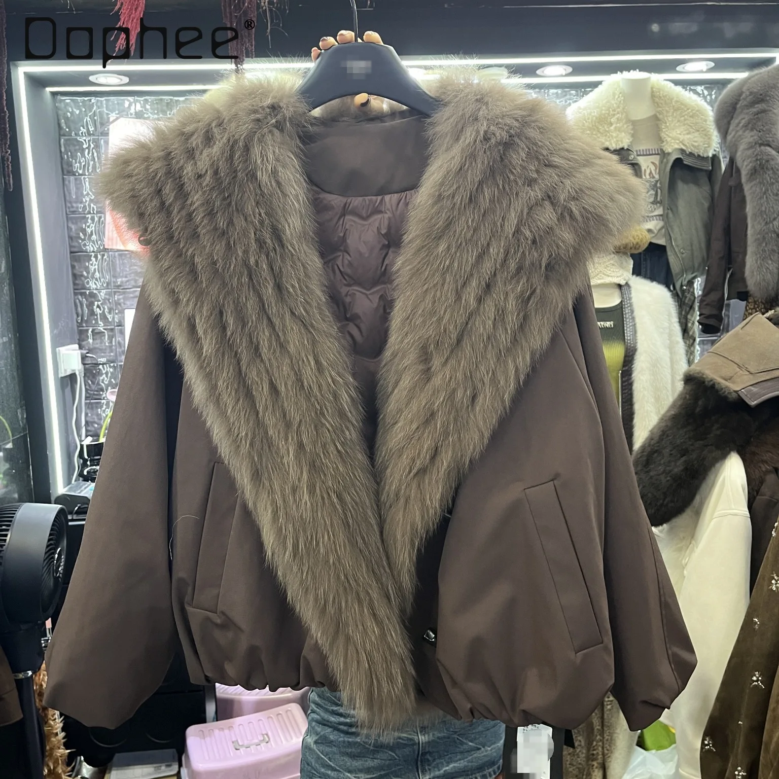 2025 Otoño Invierno nuevo abrigo de piel de zorro de gama alta mujer estilo coreano elegante moda cuello azul marino Parka corta gruesa abrigo femenino