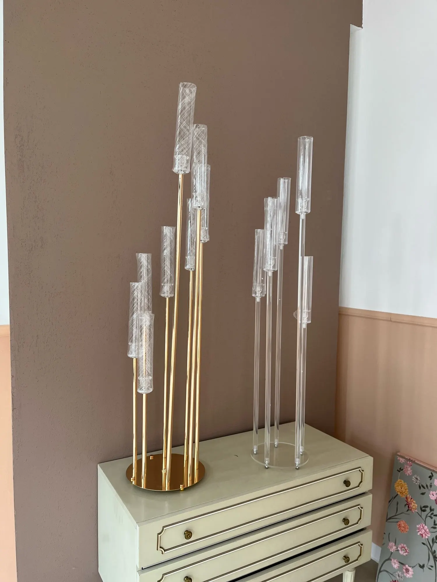 10 sets of acrylic candlesticks, metal candlesticks, vases, wedding tables, center brackets, road leads for party decoration
