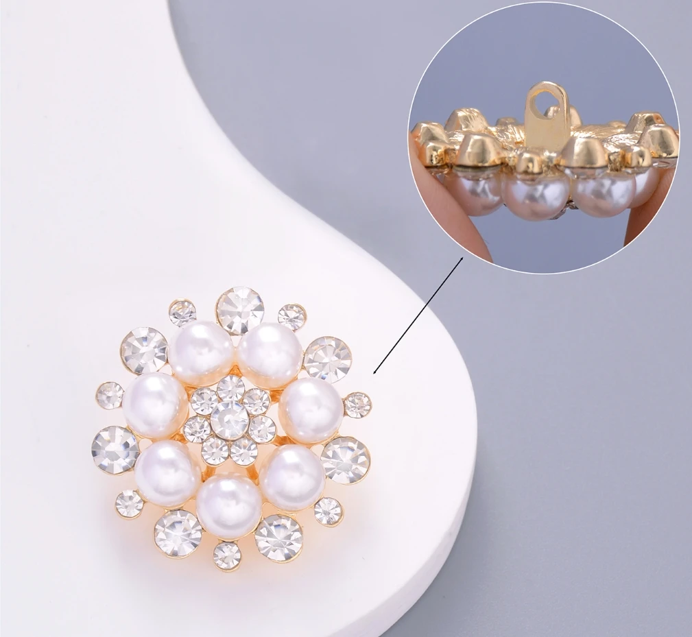 2pcs/Pack 30mm Fashion Rhinestone Large Pearl Buttons For Women Coat Sweater Bridal Wedding Clothing Jewelry DIY Accessories