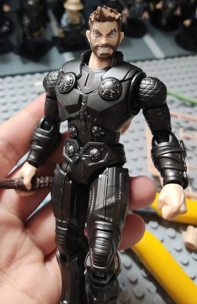 الأصلي Blokees Marvel Avengers الرسوم المتحركة فيلم بنة CC-02 Thor الجمعية المنقولة نموذج الشكل جمع هدايا الاطفال #6