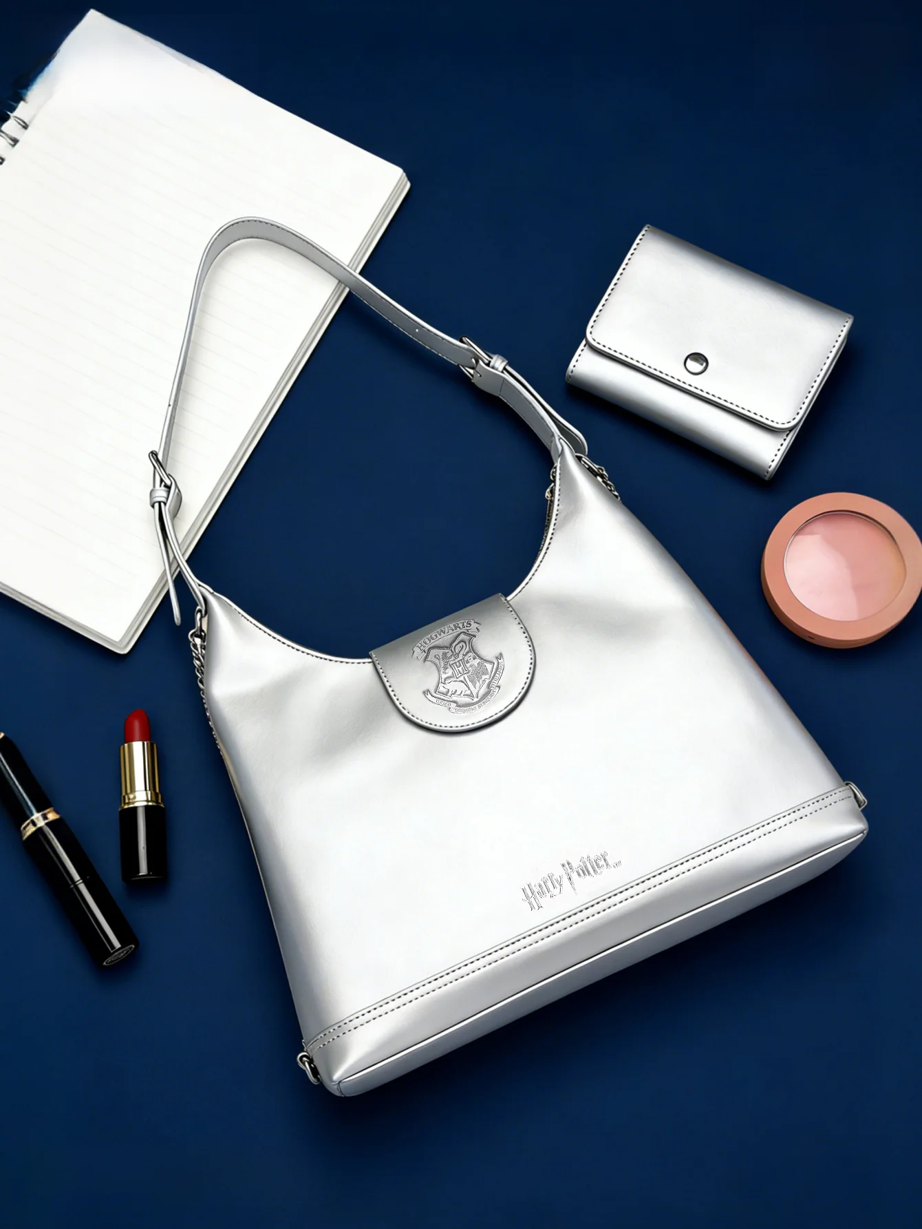 nuova-borsa-a-tracolla-in-metallo-con-badge-collaborativo-pinky-zaino-anime-cartoon