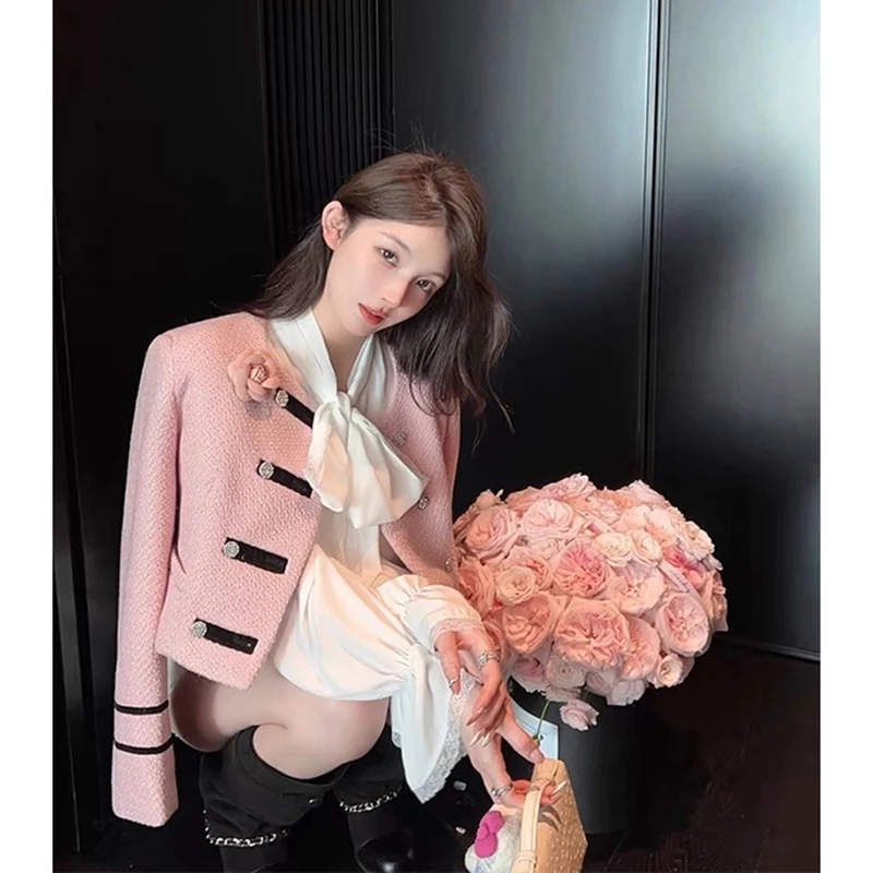 Elegant Pink Tweed แจ็คเก็ตผู้หญิงแฟชั่น Cropped Patchwork เสื้อฤดูใบไม้ร่วงสุภาพสตรีเกาหลีแขนยาวสั้น Outerwears