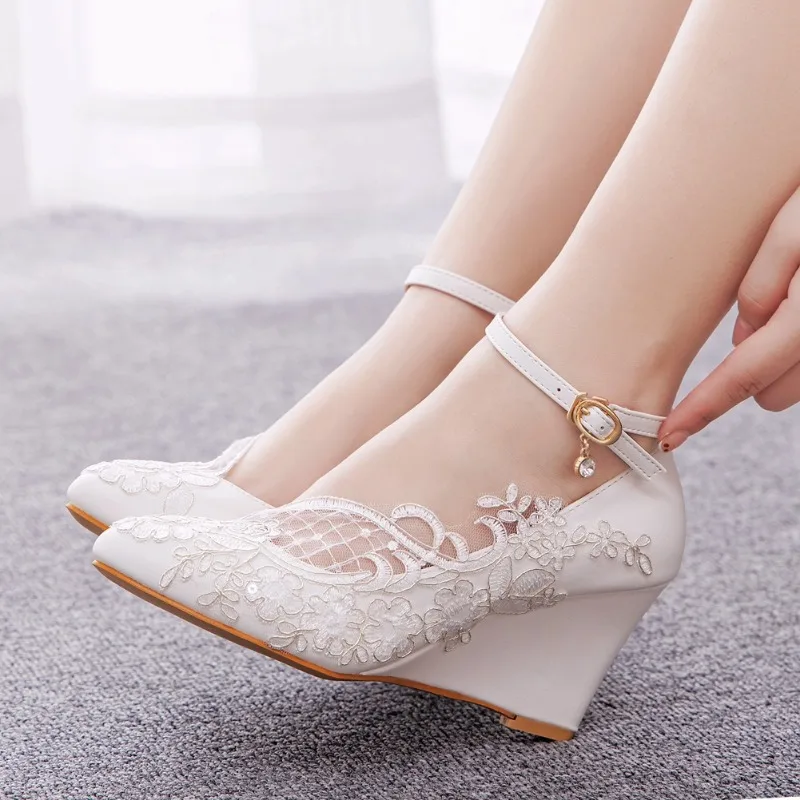 Woman Pumps Brand Design Lady Round Toe Lace Buckle Strap PU 8CM Wedges Lady Wedding Korean Style Women Shoes White