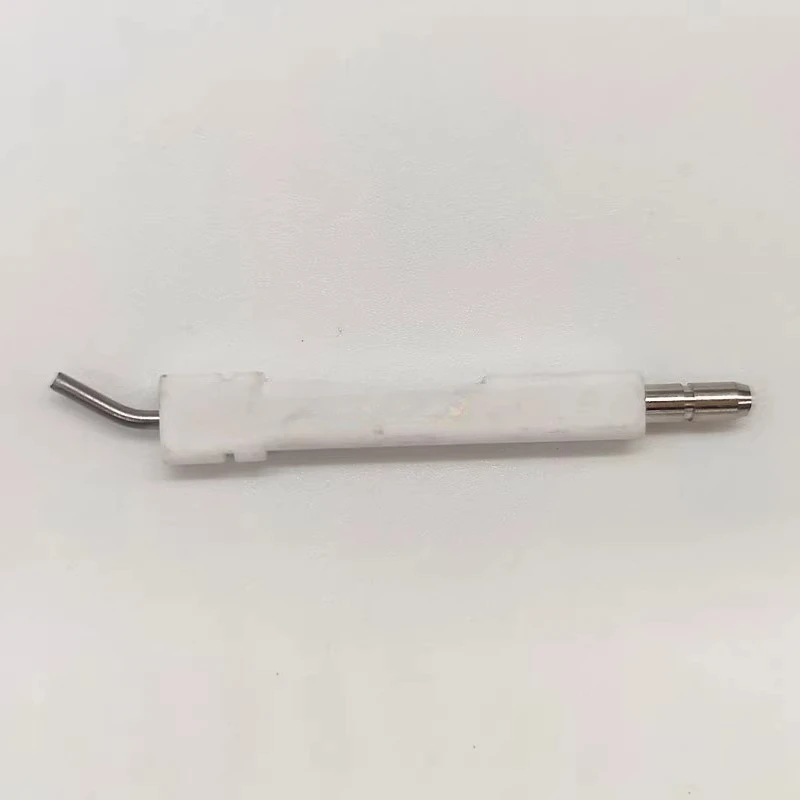 

Горшечная печь с кронштейном зажигания с открытым пламенем, шляпа-скамкой, иглой зажигания с тремя зубцами и двумя зубцами.