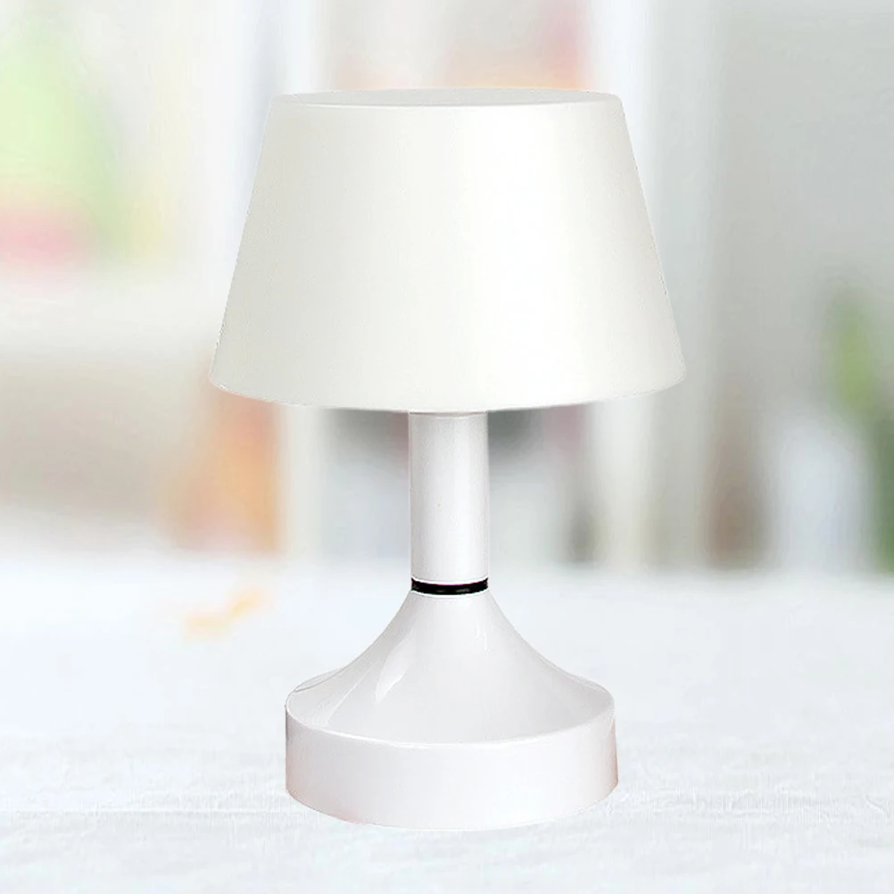 

Night Light LED Decorative Lamp Cute Diamond Shape Portable Operated Lamps for Bedroom Baby Room Office Table