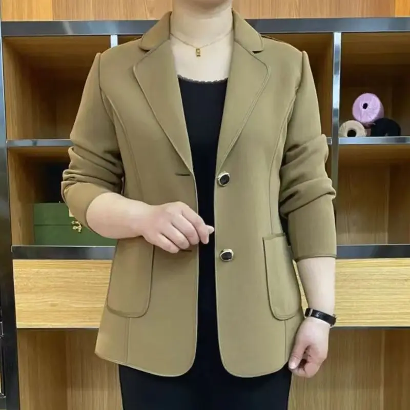 

Женский блейзер для женщин среднего возраста, новинка 2026 года, осенняя мода, повседневный однотонный свободный пиджак с длинным рукавом, женский костюм