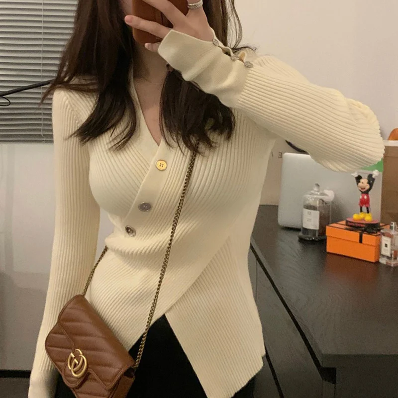 

Women's Autumn Winter Irregular Slim Fit Sweater V-neck Knitted Button Long Sleeve Inner Pullover Tops