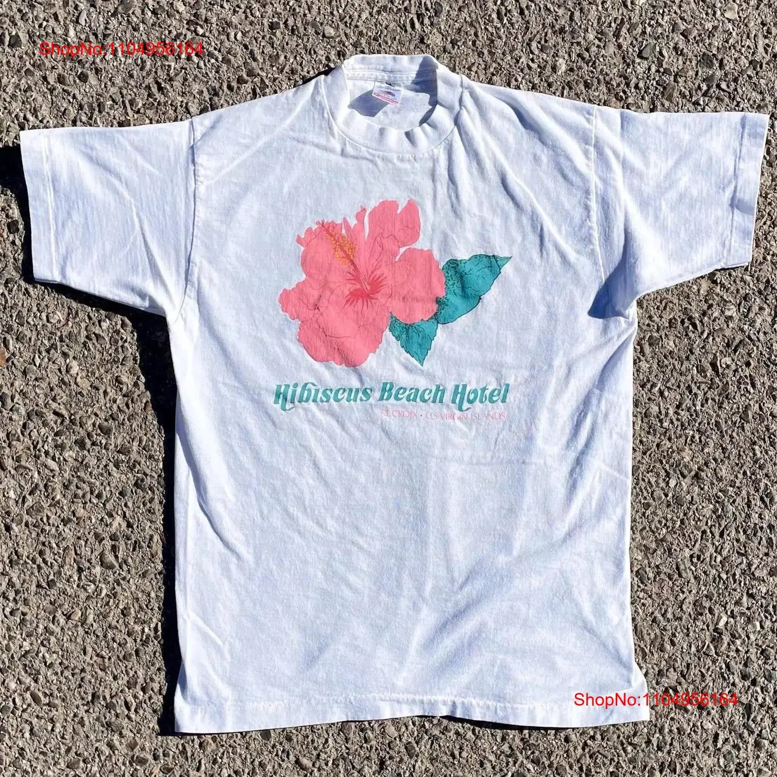 

Vtg 1990s Hibiscus Beach Hotel St Croix US Virgin Islands Fruit Of The Loom T Shirt Men s Size L Tourist Floral vintage Washed