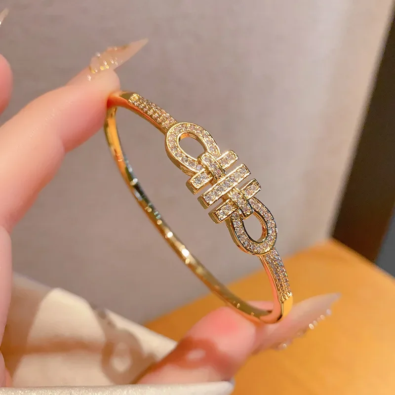 

New South Korea Exquisite Geometric Simple Bracelet Elegant Fashion All-match Bracelet Women's Jewelry