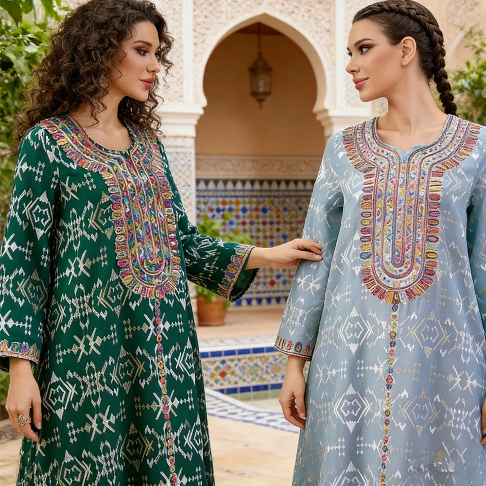 

New Women Muslim Embroidery Maxi Dress Abaya Dubai Kaftan Eid Djellaba Kebaya Caftan Marocain Femme Robe Islam Jalabiya Vestidos