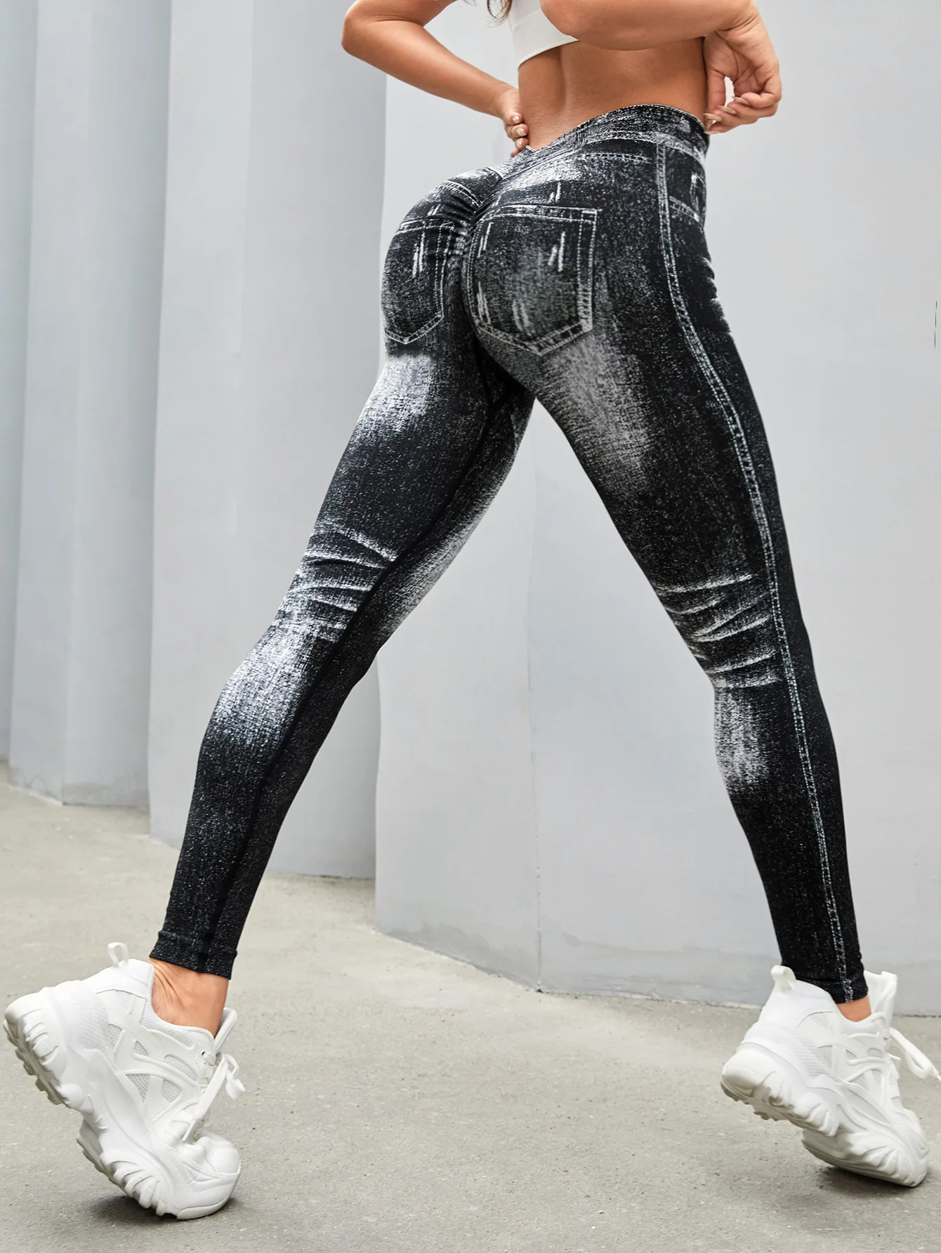 Women V Back Jean Leggings Gym Fitness Athletic Workout Elastic Leggins Leggins Good Elastic Yoga Pants Sports Training Tights