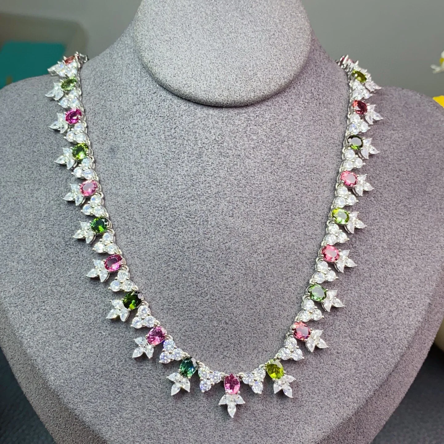 

S925 Silver Natural Tourmaline Necklace, 4x5mm Main Stone Full Pavé Luxury Setting with Certificate