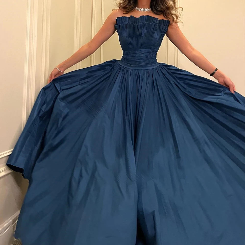 

Dresses For Formal Occasions Scalloped Solid Color Pleats A-Line Floor Length Sweep Train Zipper Back Bespoke Occasion Gowns