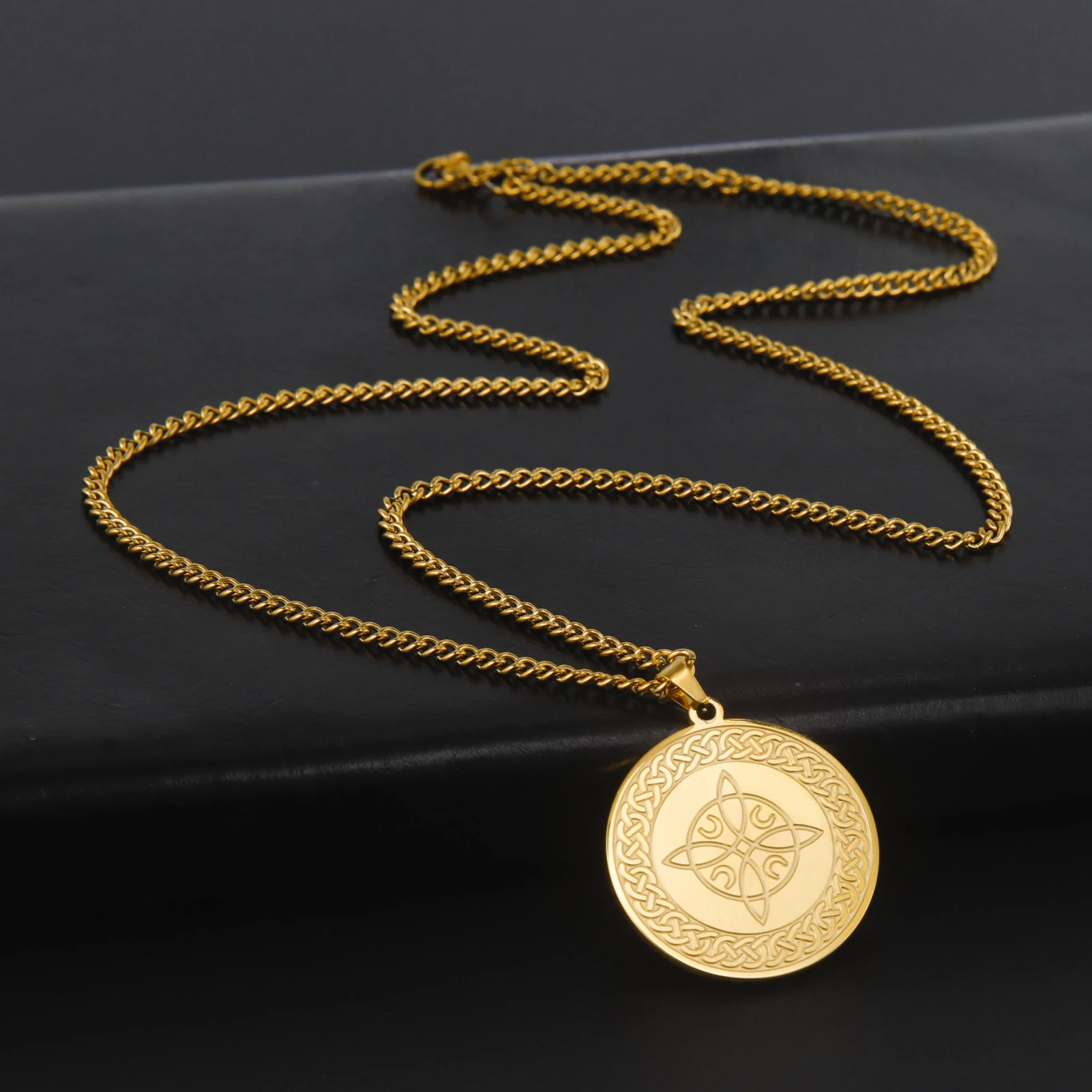 

Amaxer Fashion Vintage Stainless Steel Witch Knot Lucky Pendant Necklace for Men Irish Amulet Jewelry Gift