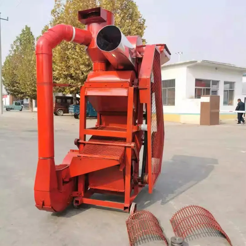 Peanut dust remover for oil mill