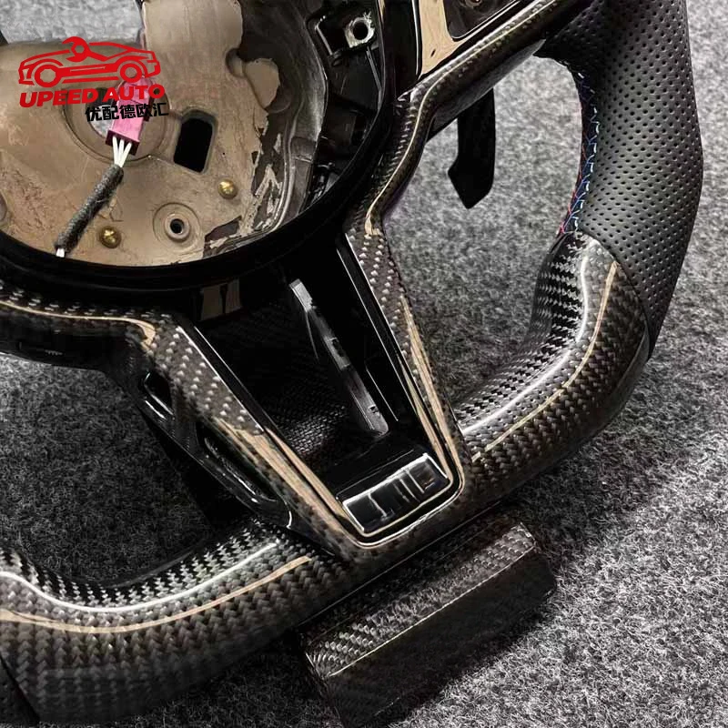 BMCS carbon fiber steering wheel modification and upgrade, original G chassis upgraded with MP paddle shifters for cross-border