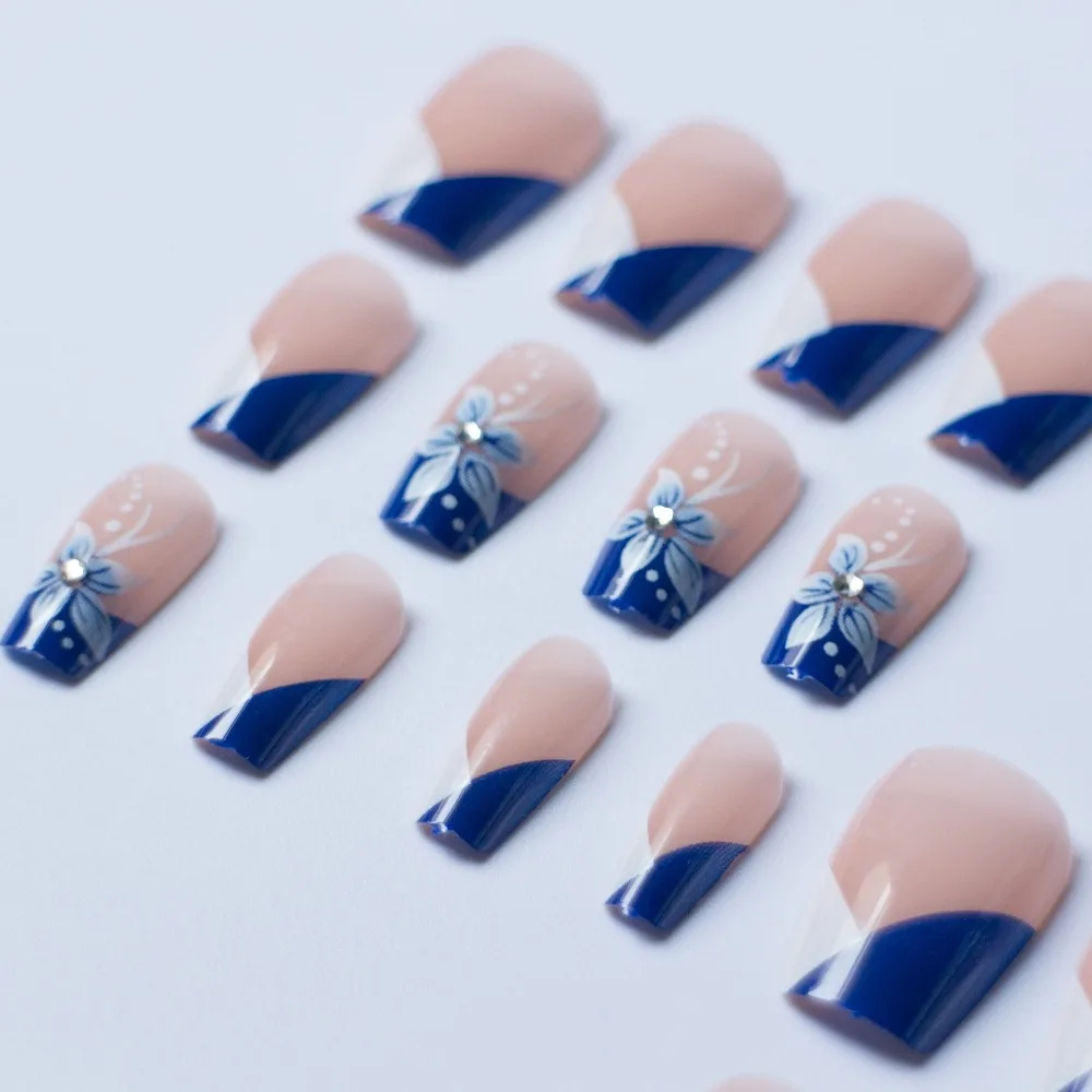 取り外し可能な短い T 字型フレンチフェイクネイル着用可能なマニキュアスクエアヘッドバレリーナ付け爪フルカバー付け爪女の子