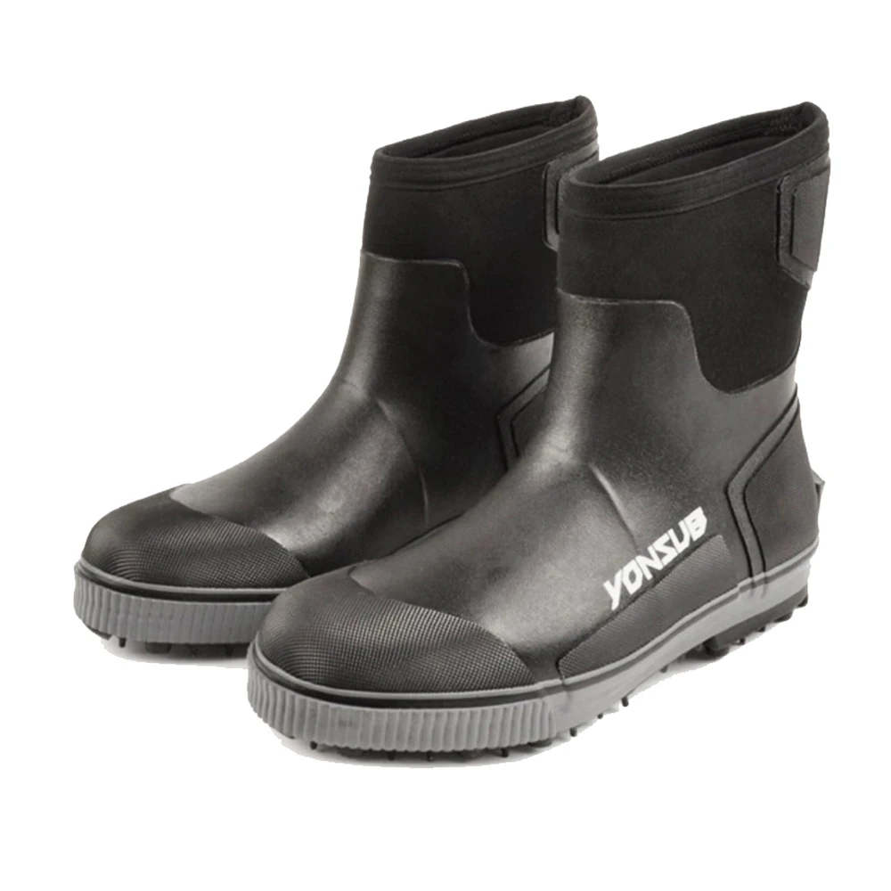 1 زوج 2025 يطير أحذية الصيد المنبع الأحذية المطاط وحيد مع الأظافر المهنية الصيد الخواضون تسلق المشي لمسافات طويلة أحذية مقاومة للانزلاق