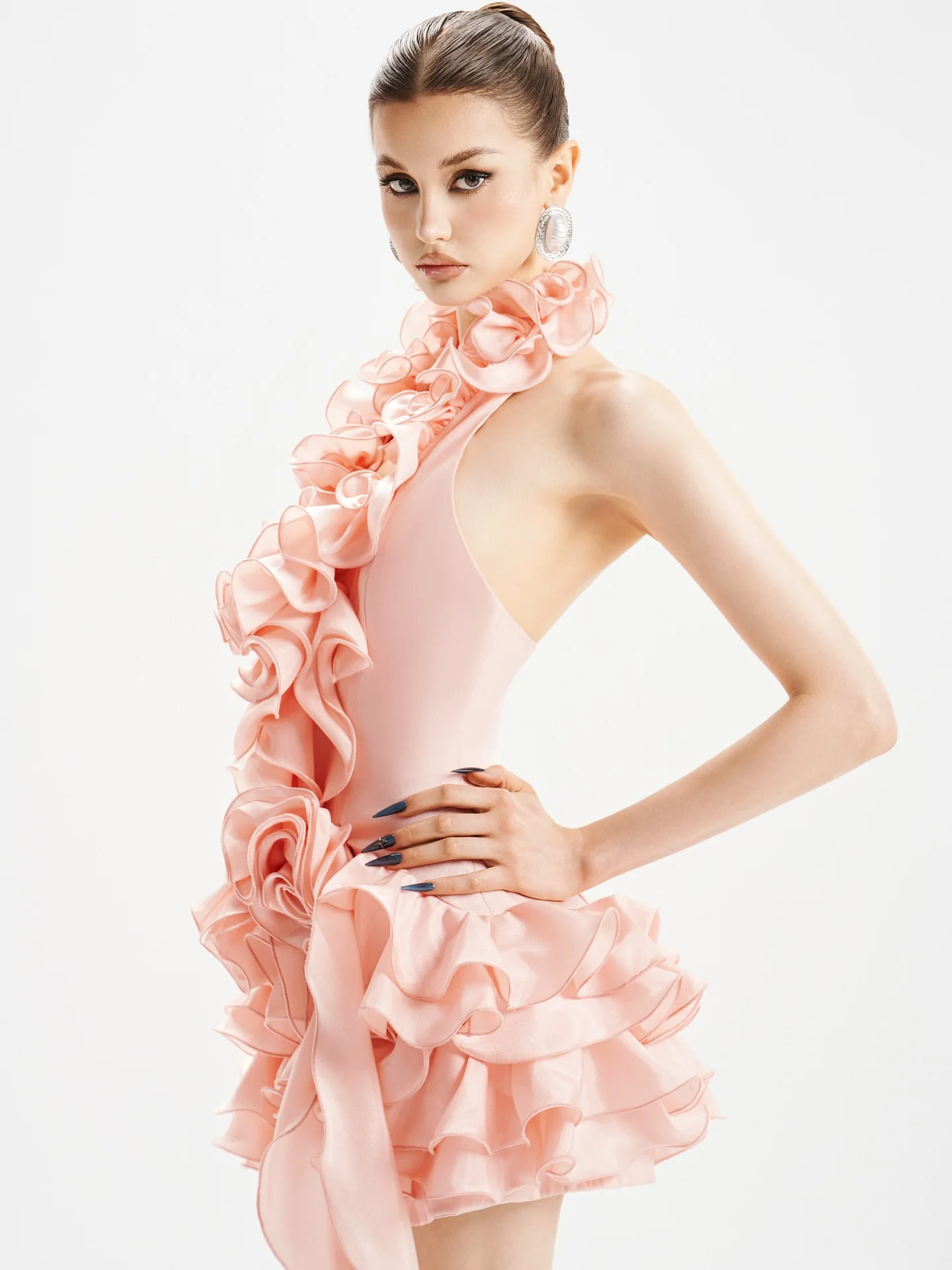 Pretty Pink Ruffle Mini Dress Halter Backless Unique Blush Short Wedding Party Dresses فساتين سهرة Mini Prom Gowns