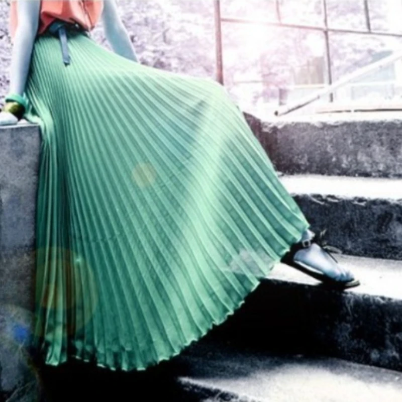 

Элегантная и распашная богемная пляжная юбка средней длины с бесплатным поясом. Весна-лето. Универсальная однотонная шифоновая плиссированная юбка.