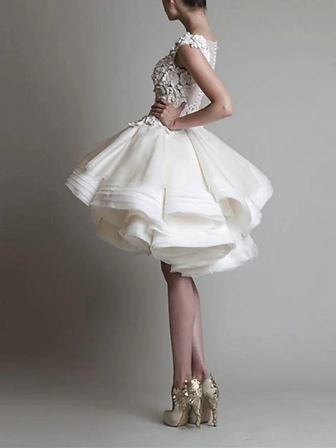 Moda doce a linha cocktail vestido de festa sem mangas colher pescoço tule lantejoulas apliques vestido de baile 2025 personalizado livre