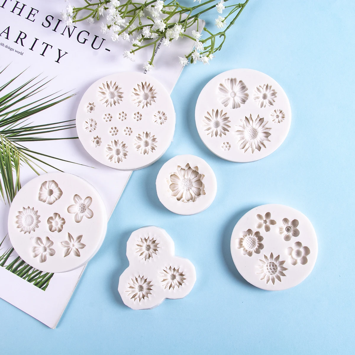 Picture 6: Soft Silicone Daisy Baking Mold 3D Wild Chrysanthemum Flower Shape Fondant Chocolate Making Mold home Cake Decorating Tools