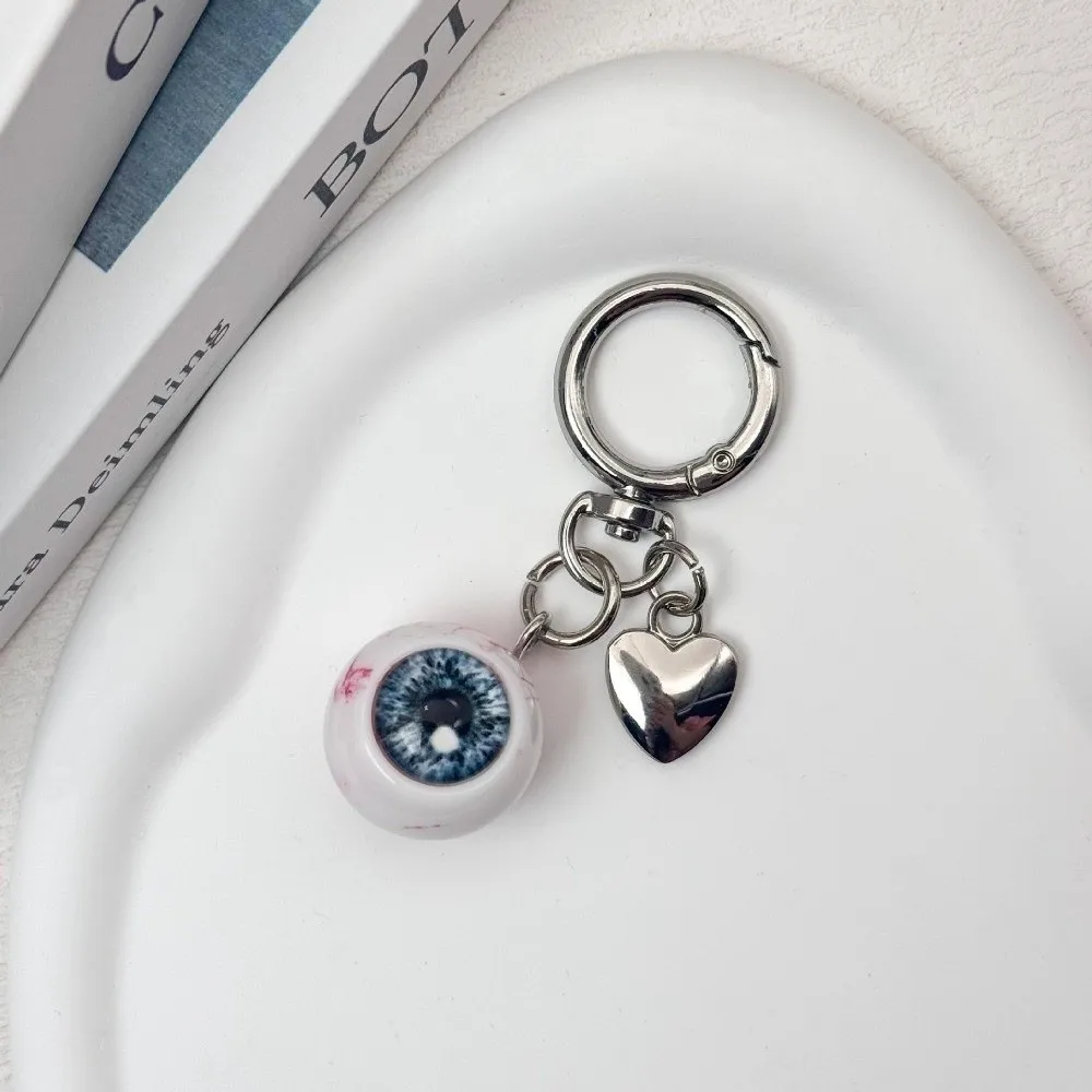 Fashion Funny Demon Eyeball Keychain Luminous Resin Bag Pendant Halloween Theme Heart Car Key Holder Gift