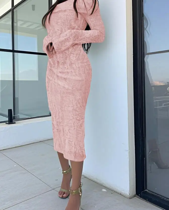 Frauen Kleid 2025, Herbst/Winter, Ombre-Druck, schulterfrei, langärmelig, figurbetontes Strickkleid, lässig, aushöhlen, hoch dehnbares Midikleid