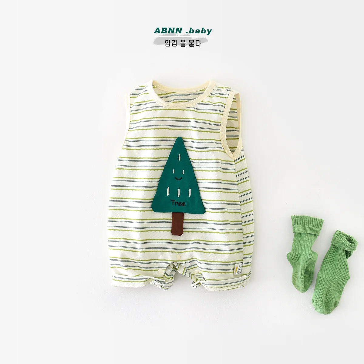 

Baby romper summer boys and girls Korean version green striped cartoon tree newborn sleeveless