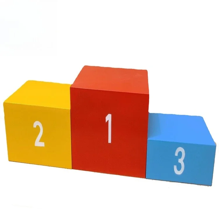 Premi per l'educazione della prima infanzia Piattaforma Campione di competizioni di atletica leggera e medaglia runner-up, podio di giochi