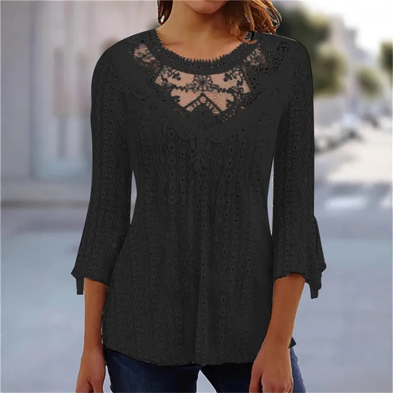 Women's Casual Solid Color Blouse Fashion Lace Splicing Hollowed Out Round Neck 3/4 Sleeve Pullover Tops Women's Autumn Clothes
