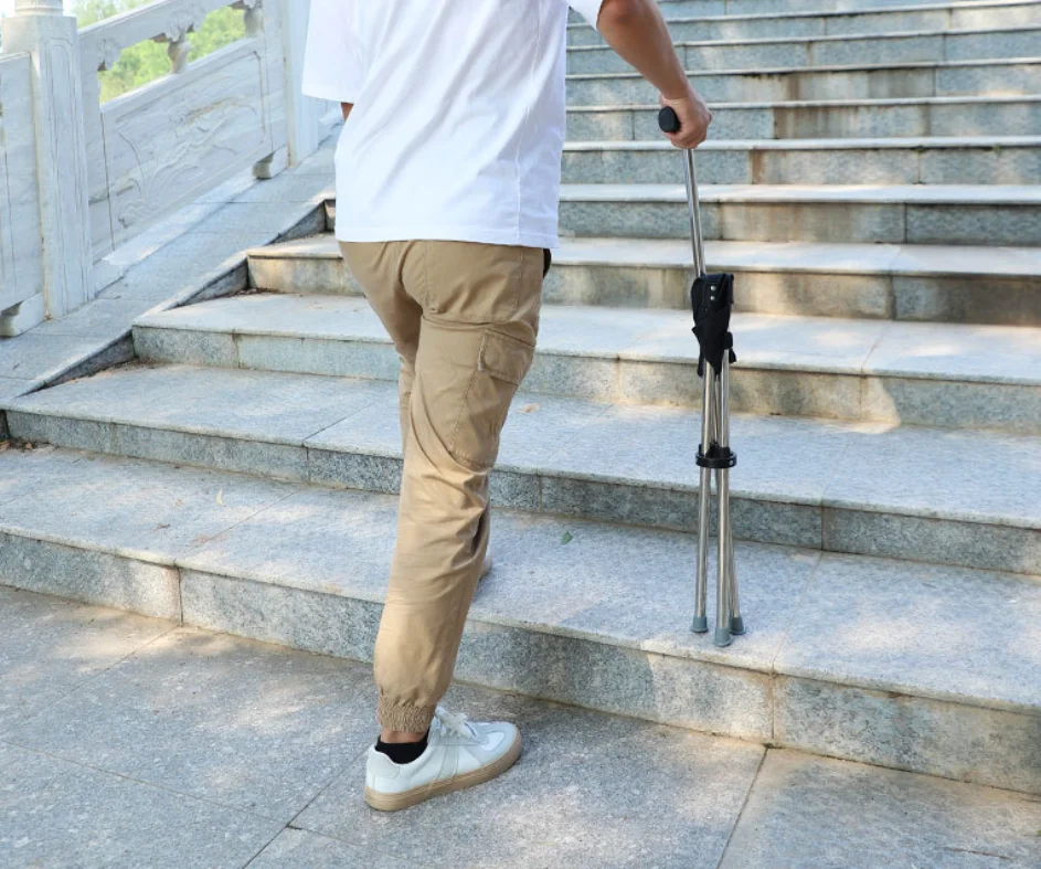 

Folding Cane Stool Thickened Adjustable Anti-Slip Telescopic Triangular Seat Portable for Elderly Hiking Travel Outdoor