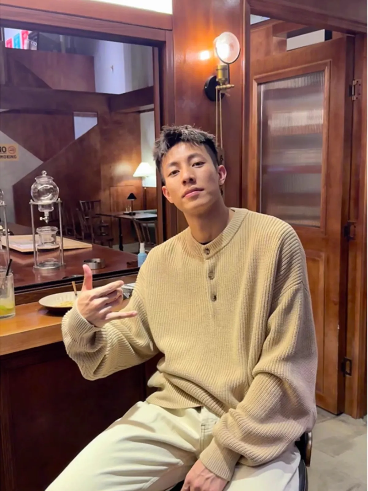 

Мужской свитер цвета хаки с воротником Хенри, осенне-зимний, для ношения под одеждой, высококачественный, комфортный, дышащий, с длинными рукавами