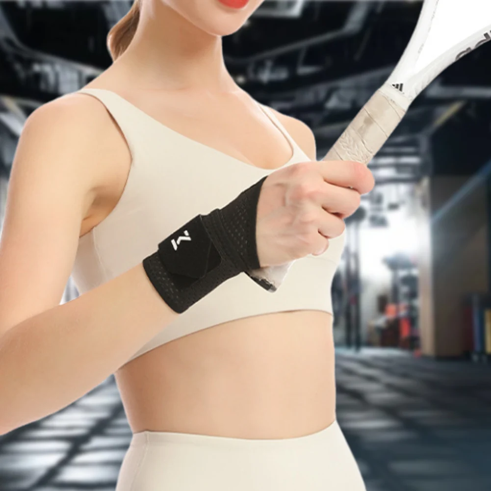 Sports Wristband Adjustable Wrist Wrap Wrist Compression Strap for Basketball Tennis Football Running Working
