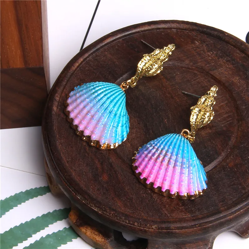Colorful Sea Scallop Drop Earrings Bohemian Shell Earrings for Women Trendy Beach Hook Eardrops Earrings Summer Jewerly Gifts