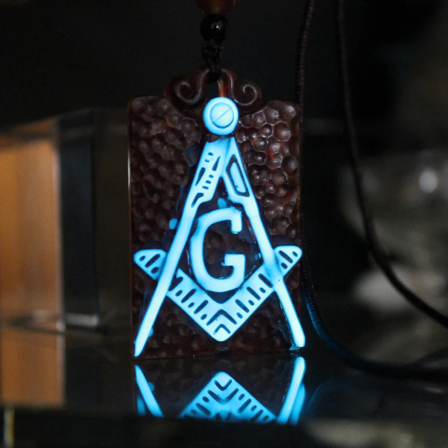 Free and Accepted Masons Necklace The Free Mason Glowing Pendant Luminous Freemason Fraternal Order Glow In The Dark Jewelry