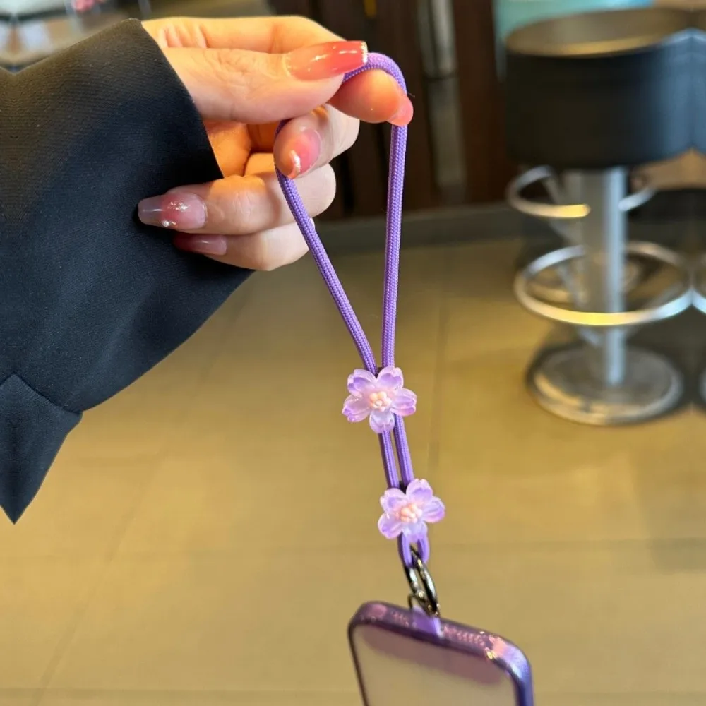 

Adjustable Mobile Phone Lanyard Anti Loss Cherry Blossom Mobile Phone Strap Handheld Short Cell Phone Chain Mobile Phone Pendant
