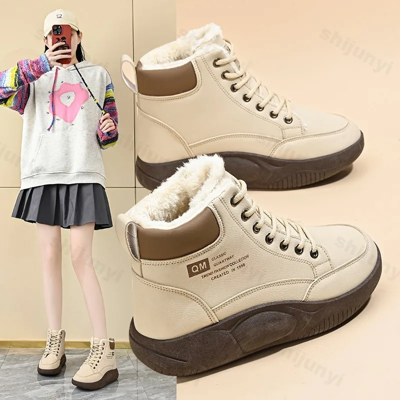 أحذية النساء الشتاء أفخم الدافئة سميكة سوليد 2025 جديد أحذية الثلوج الباردة واقية النساء القطن الأحذية منصة أحذية رياضية كلاسيكية بوتاس موهير