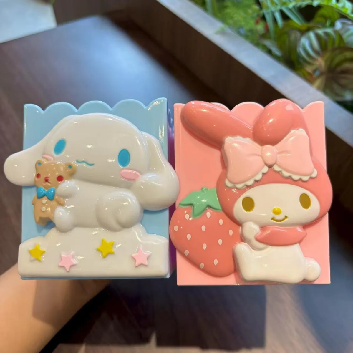 Kawaii cartoon Character Storage Bucket, Makeup Brush Storage Box, desktop Storage Device, Cute Stationery Storage