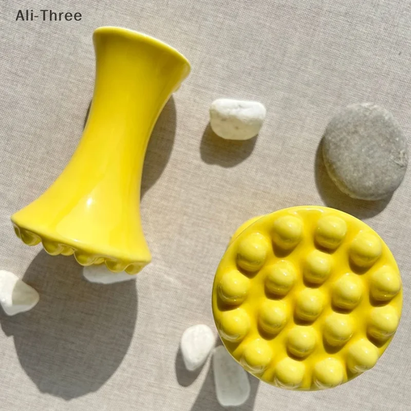 1Pcs Yellow Ceramic Gua Sha For Face Body Massage Tool Body Guasha Board For Relief Massage Face Lift Gua Sha Massager