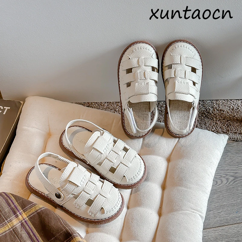 

New Summer Fashionable New Women's Shoes High-quality Flats Women's Sandals Perforated Shoes Slippers Two Pairs for One Shoe