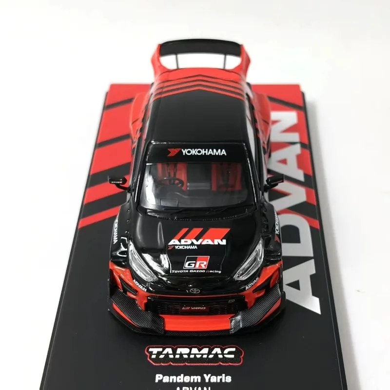 Toyota Diecast 1/43 Pandem Yaris ADVAN Alloy Model samochodów kolekcjonerskich pojazdów do zabawy