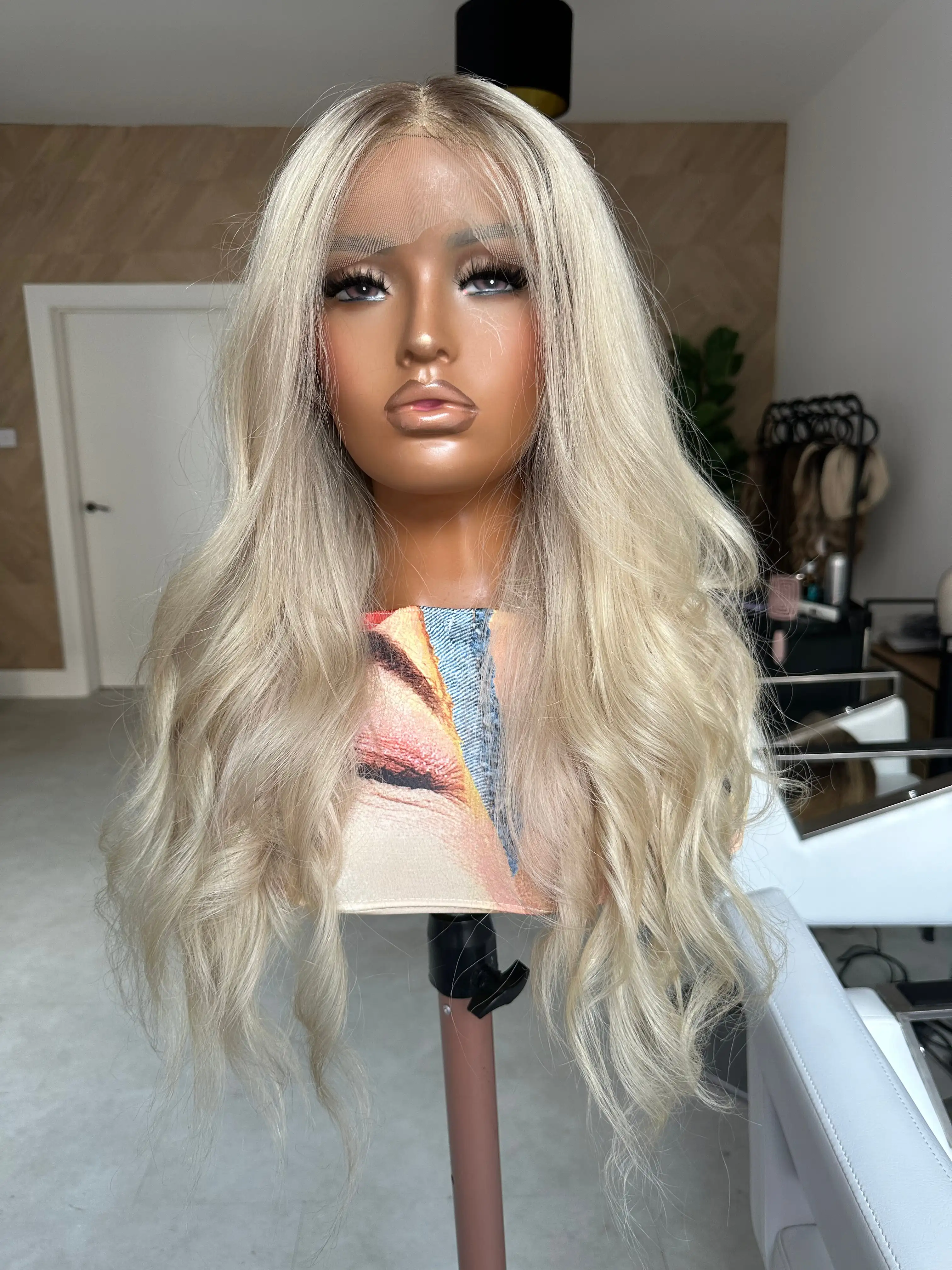 Glueless Wigs Long Ombre Ash Blonde Highlights HD Invisible Synthetic Lace Front Wig Free Part Wig Heat Resistant Fiber Wig 24”